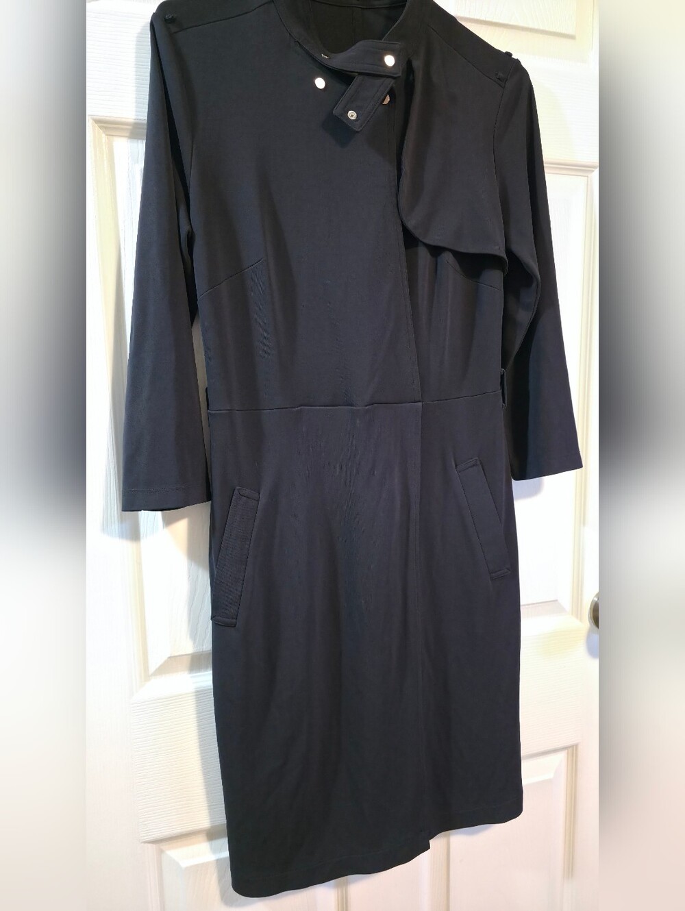 4/$67 Deal! Ann Taylor Black Midi Dress